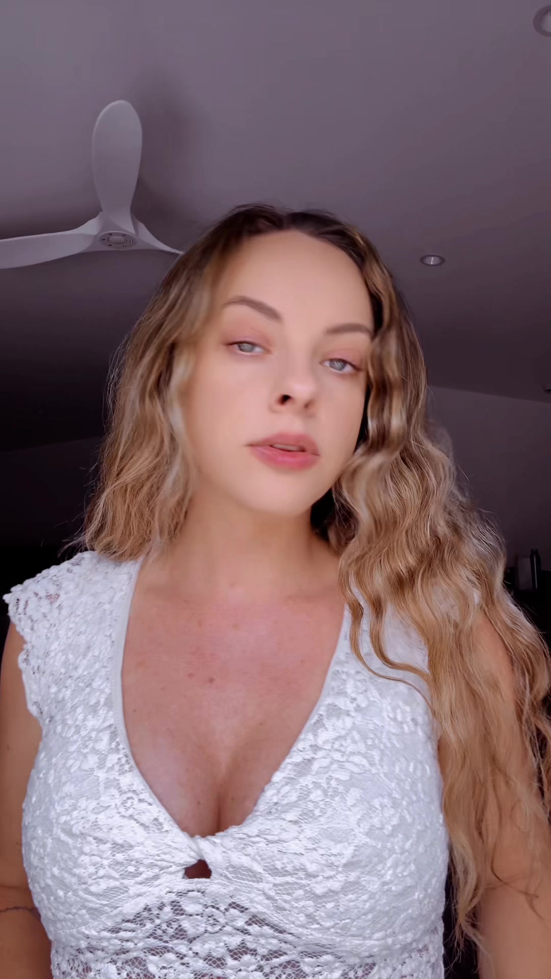 @Ash🍒