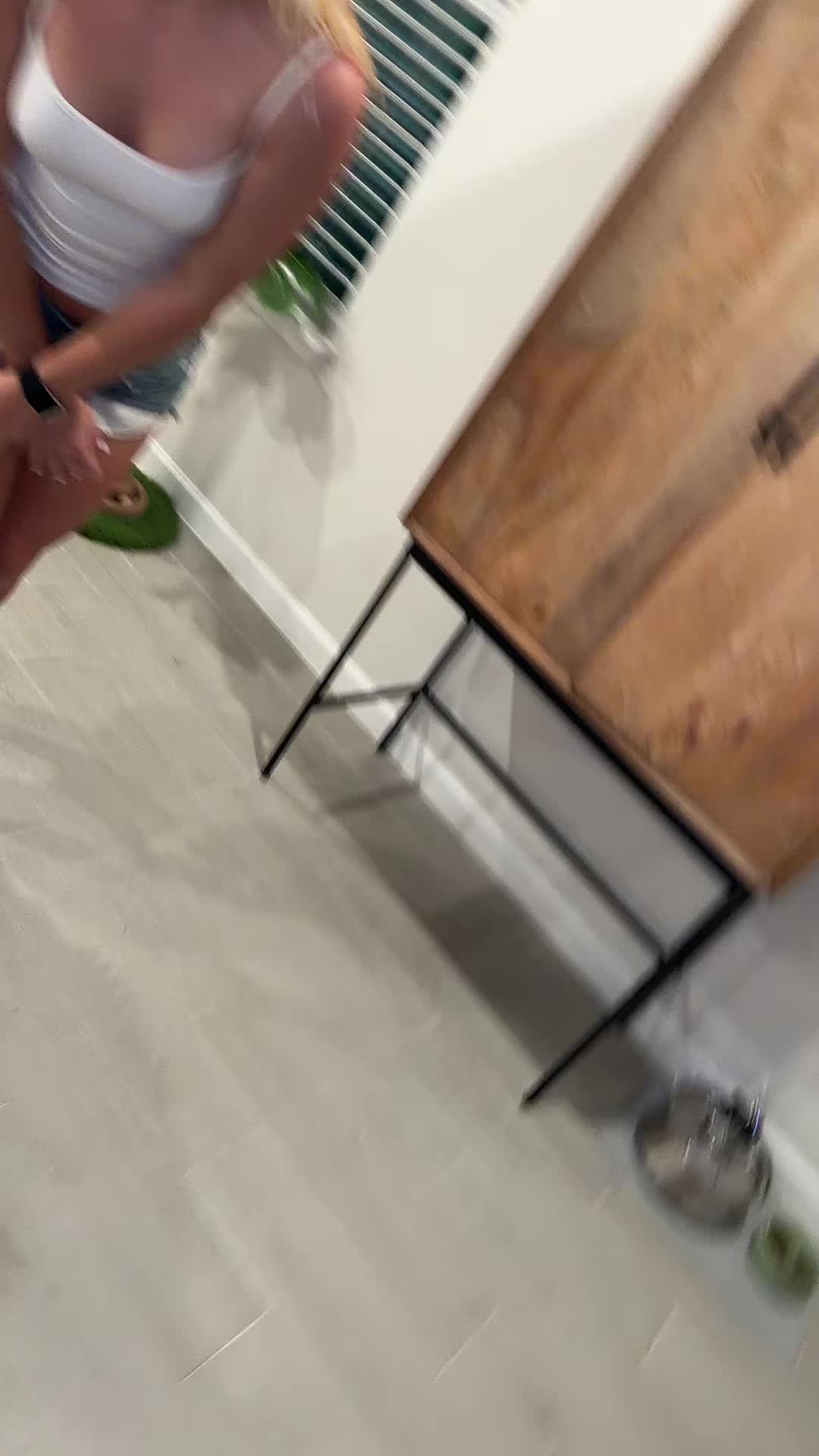 @JENNA🪩⚡️🫧
