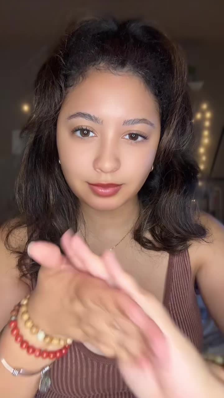 @AlyssaWhispersAsmr