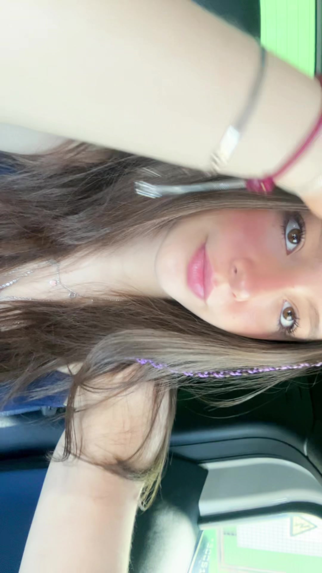 @Juu