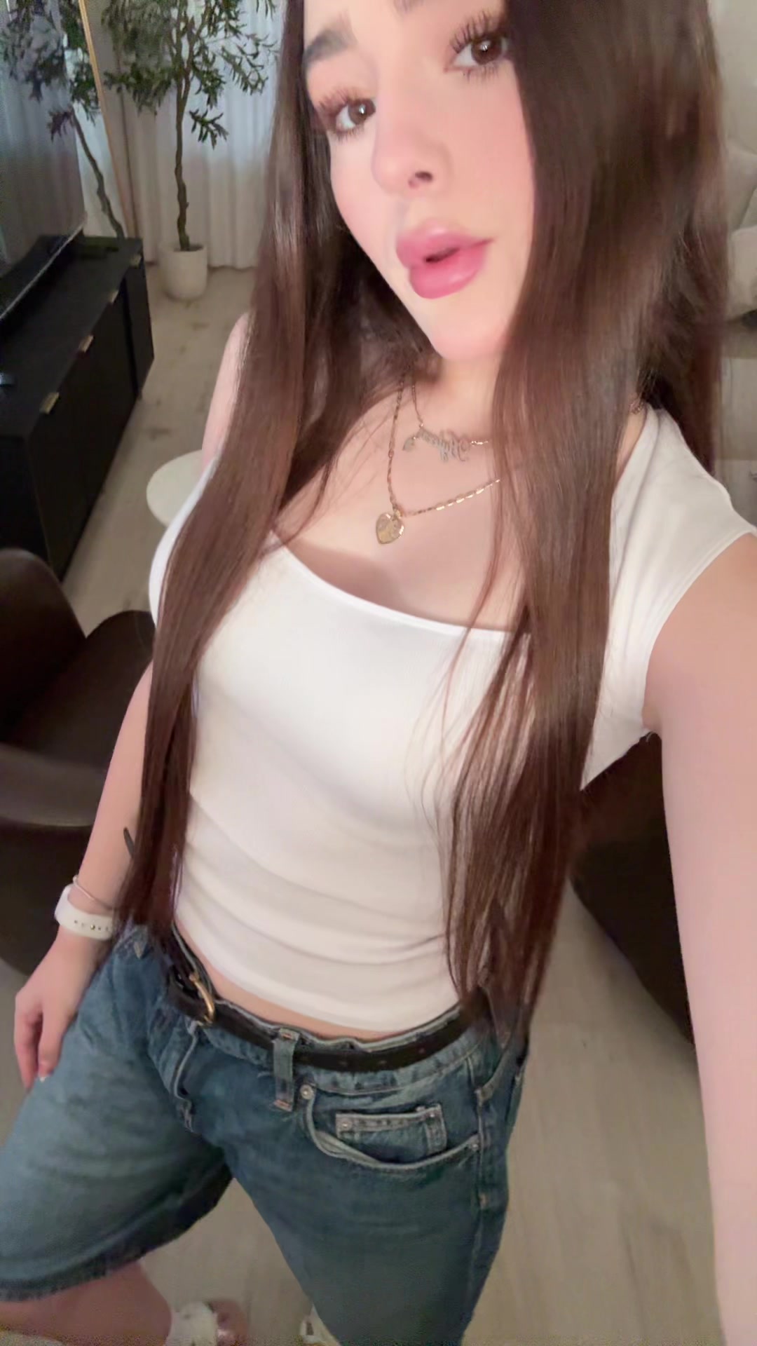 @ayleenleonn