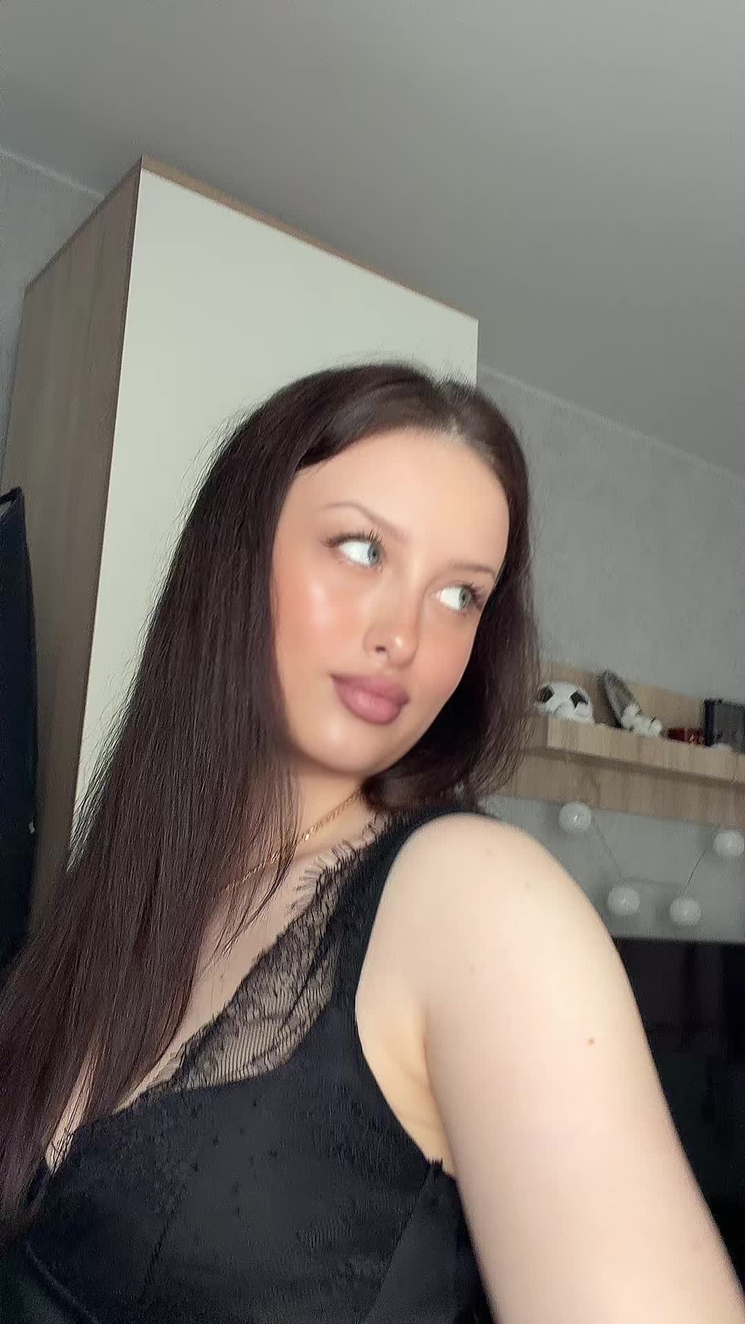 @Angelina