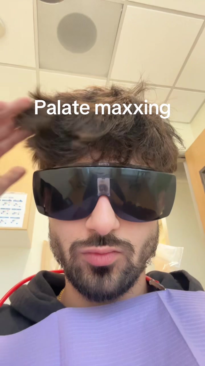 @XN