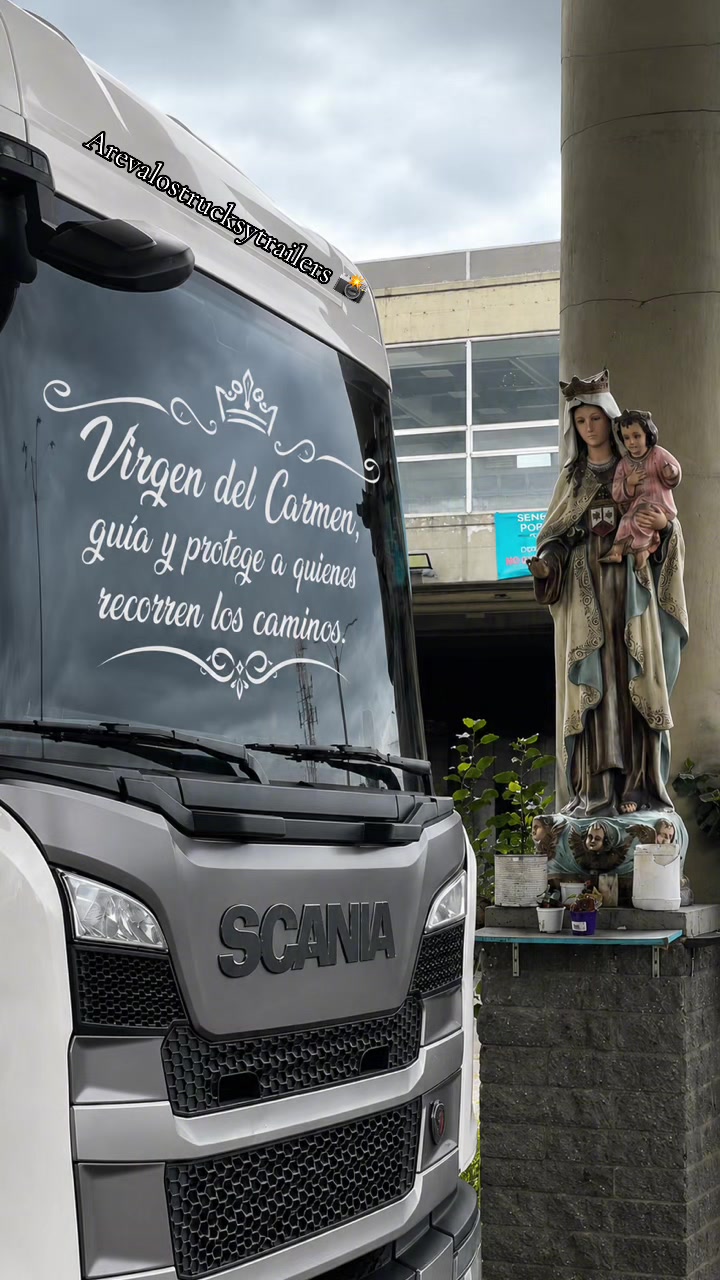 @Arevalostrucksytrailers