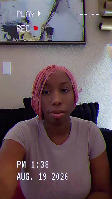 @Bigqueenenergyy