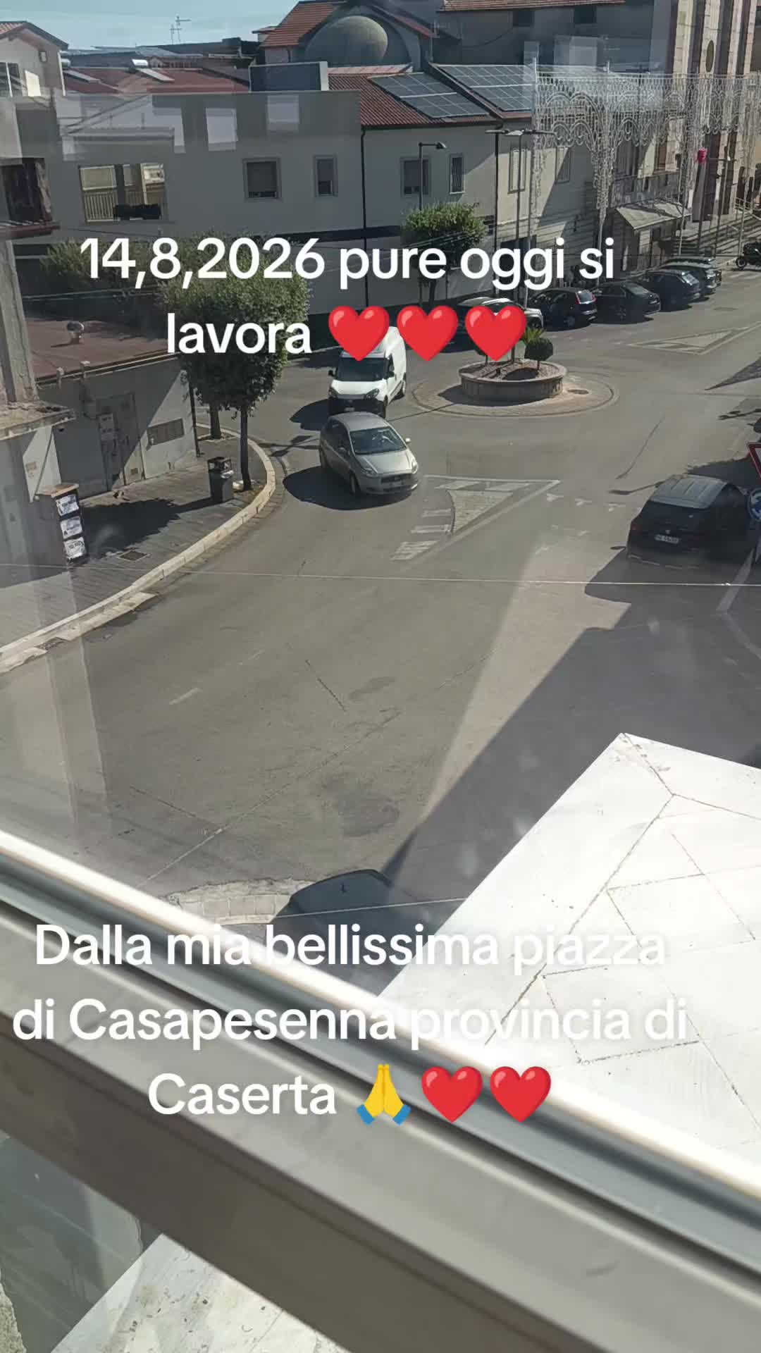 @Paola