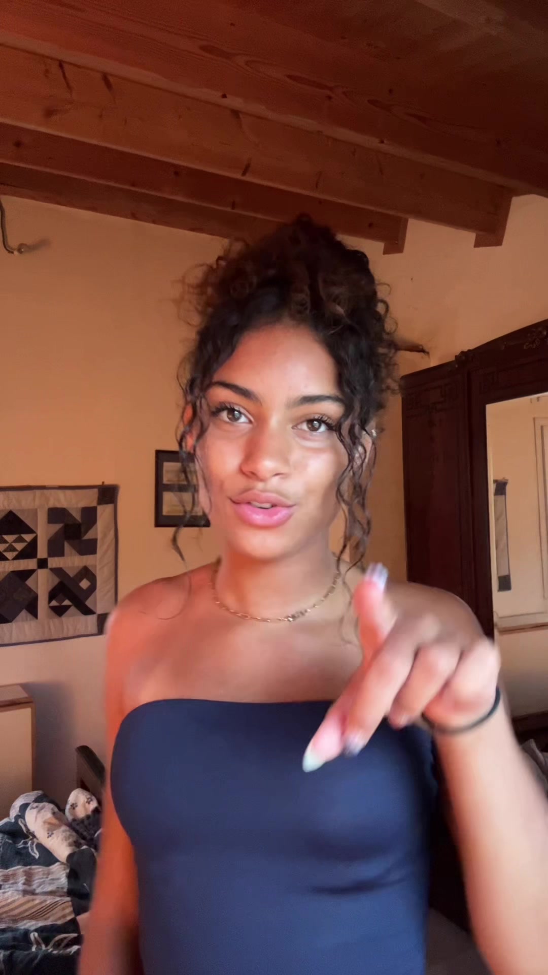 @J’