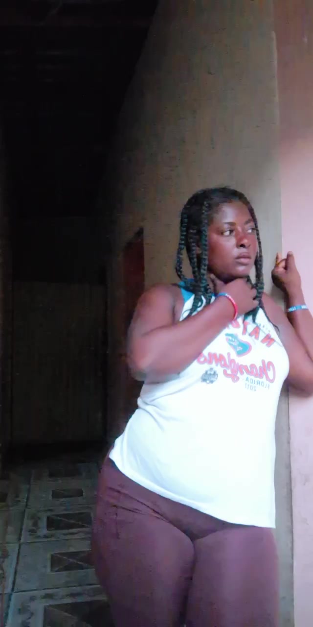 @sherloo la courageuse