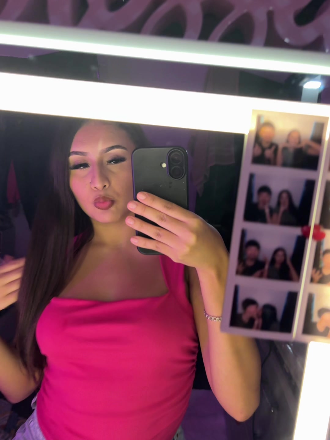 @2unknown.j