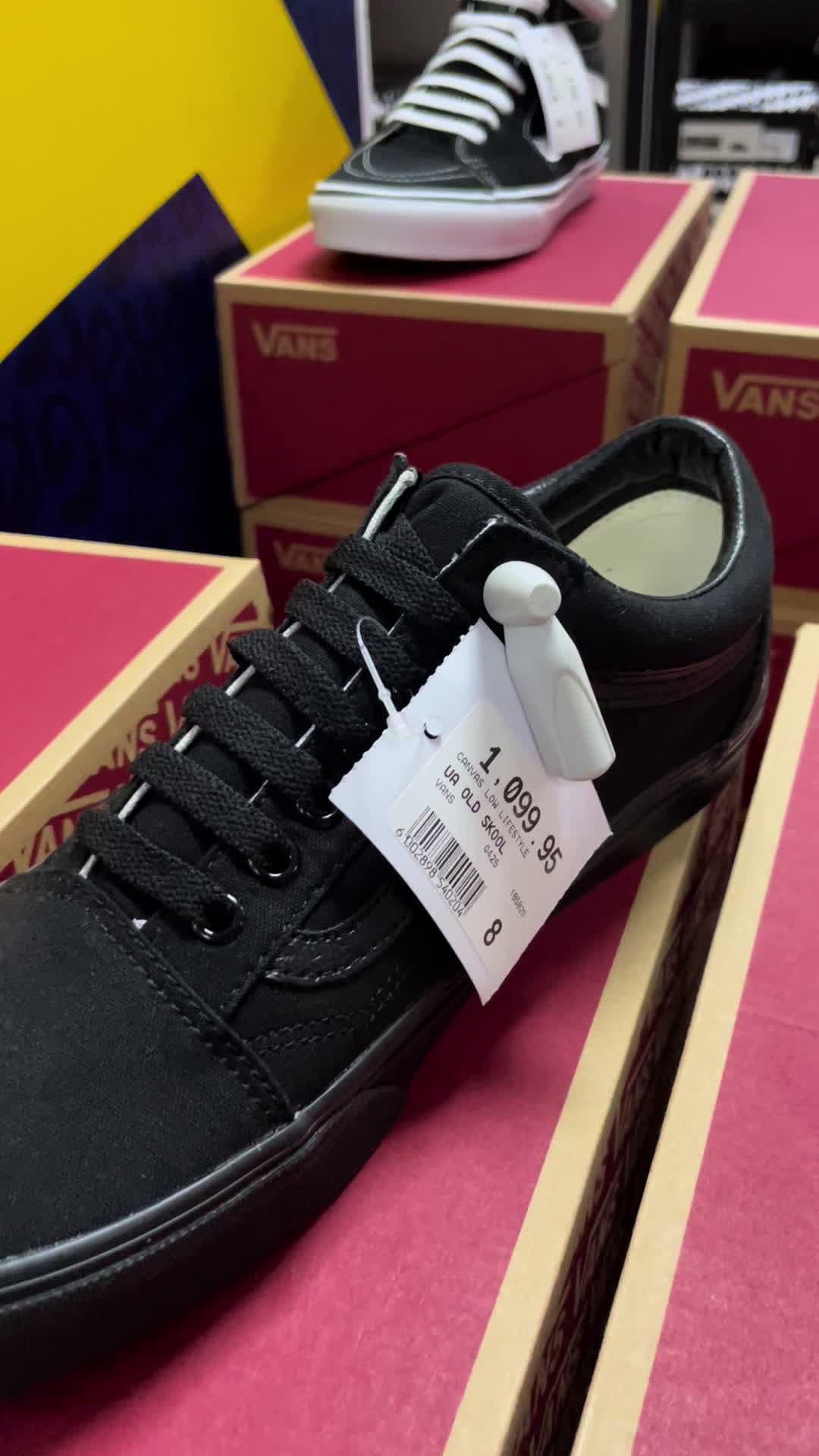 @tekkie_town_promenade268