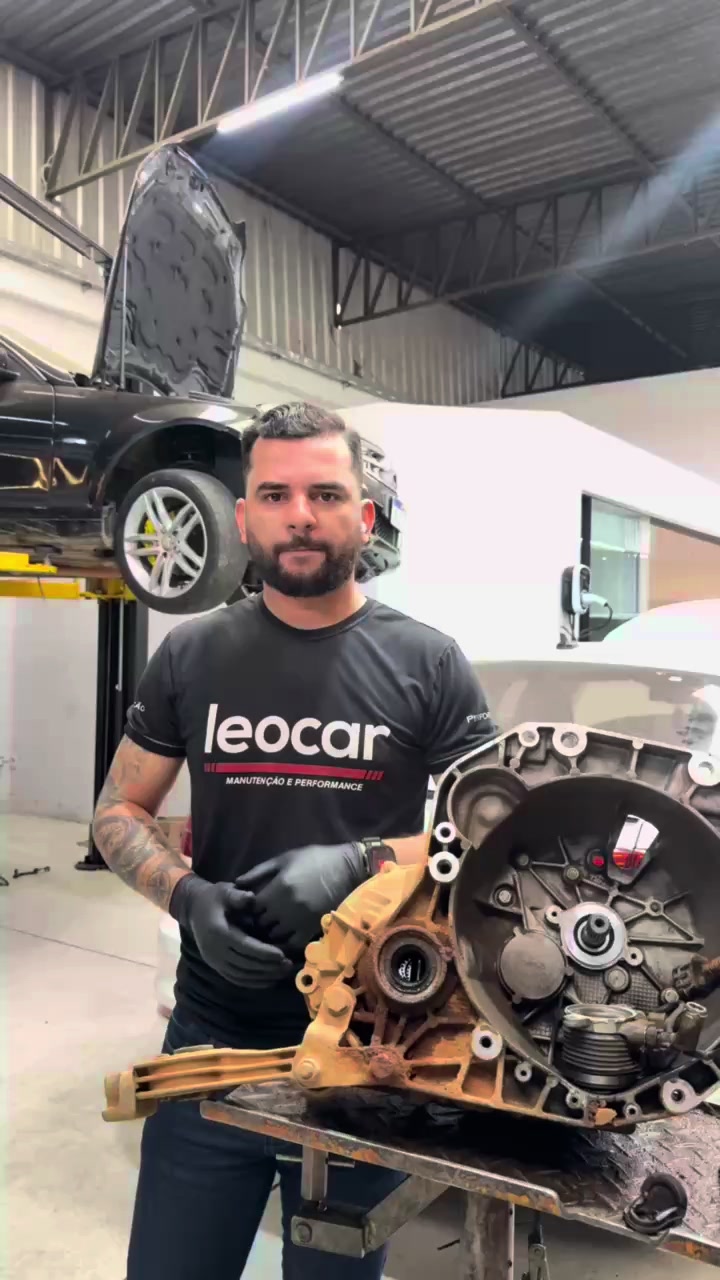 @oficialleocar