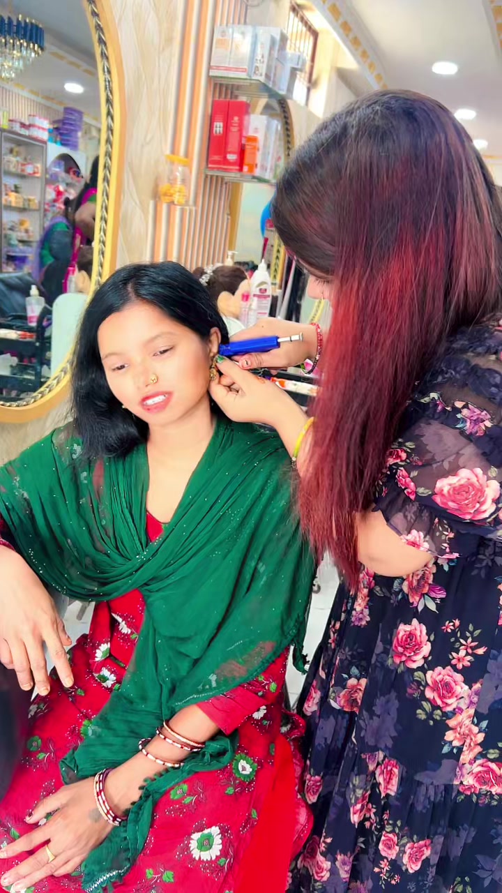 @Aarti Beauty parlour