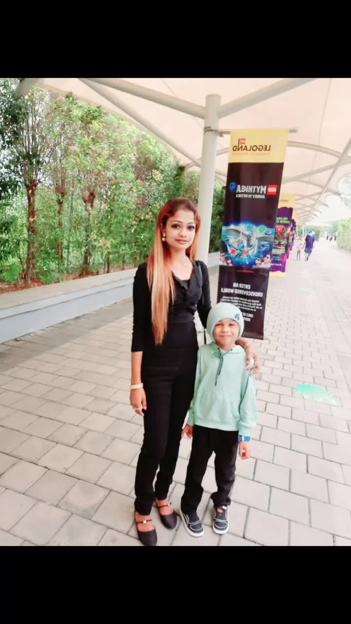@Dhaarshen amma paiyan🏝