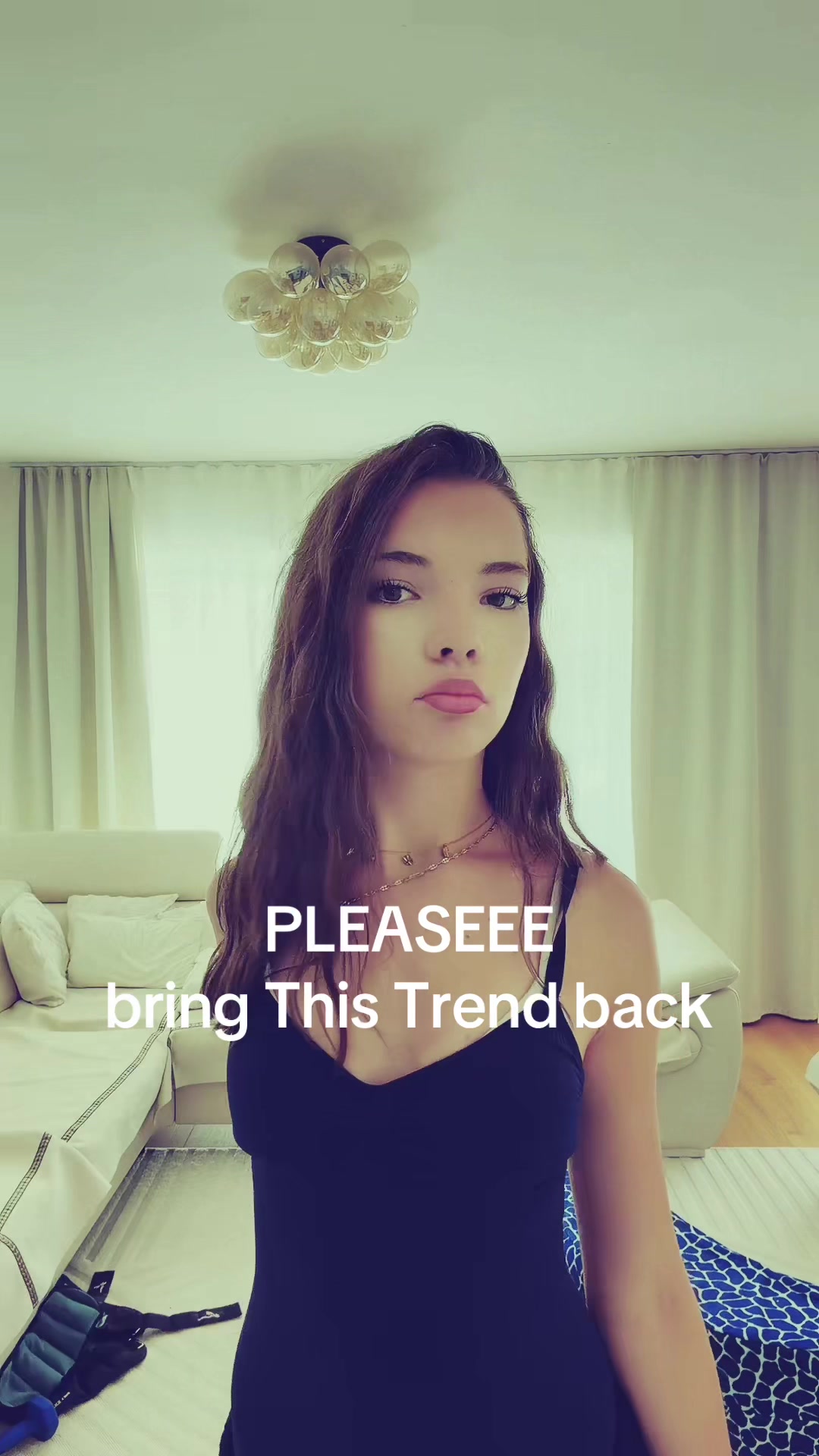 @ℰ𝓁𝒾𝓃𝒶