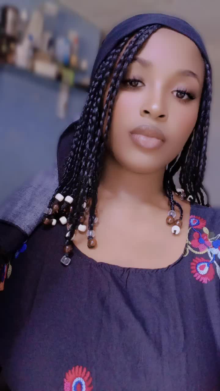 @lyne🥰