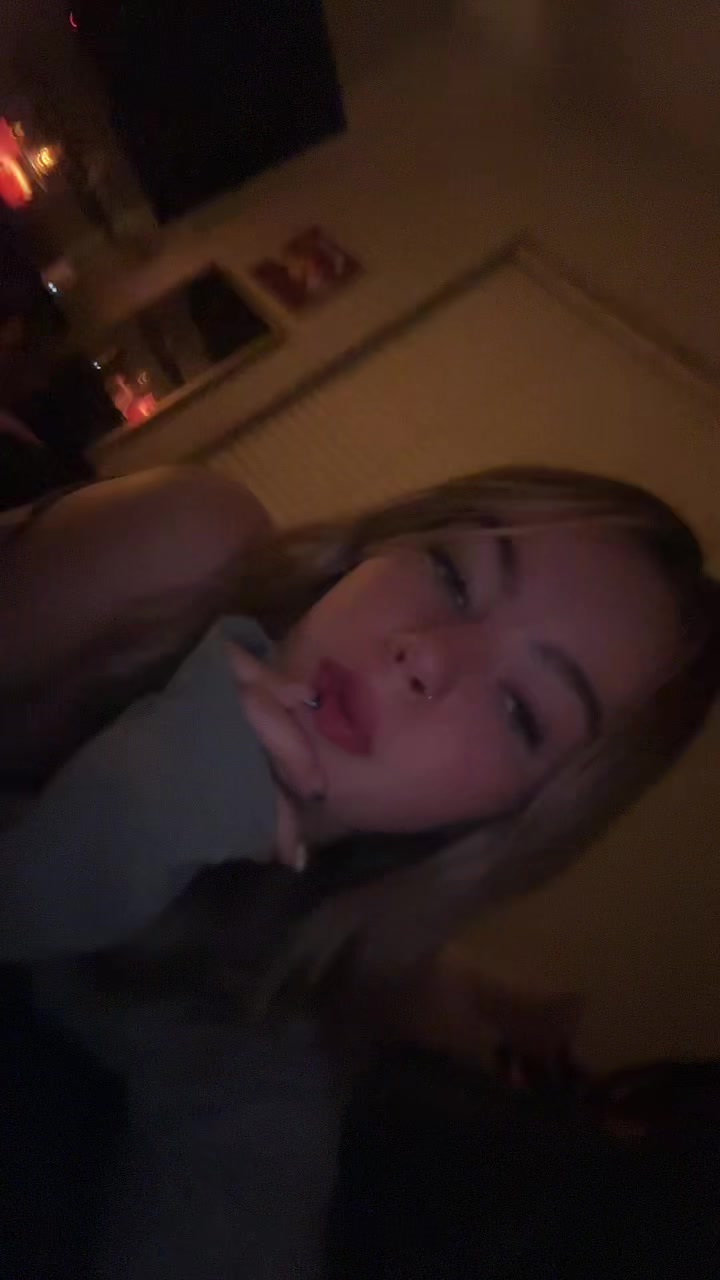 @izzy