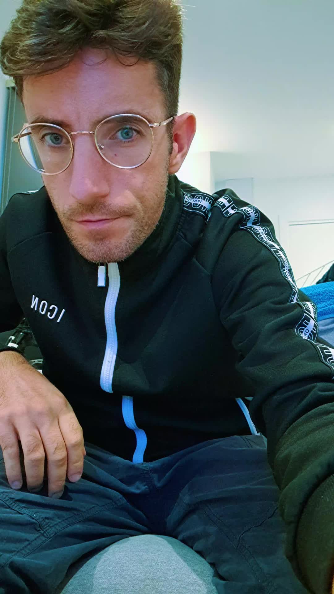 @🇰🇷Vincent🇰🇷🇰🇷 빈센트🇰🇷