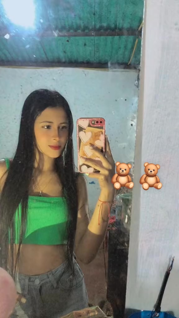 @Viviana