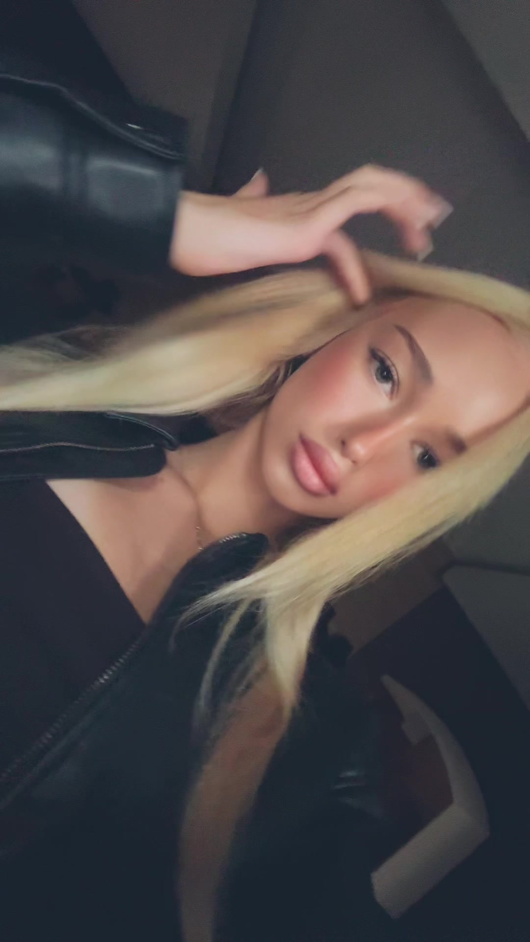 @Диииксл