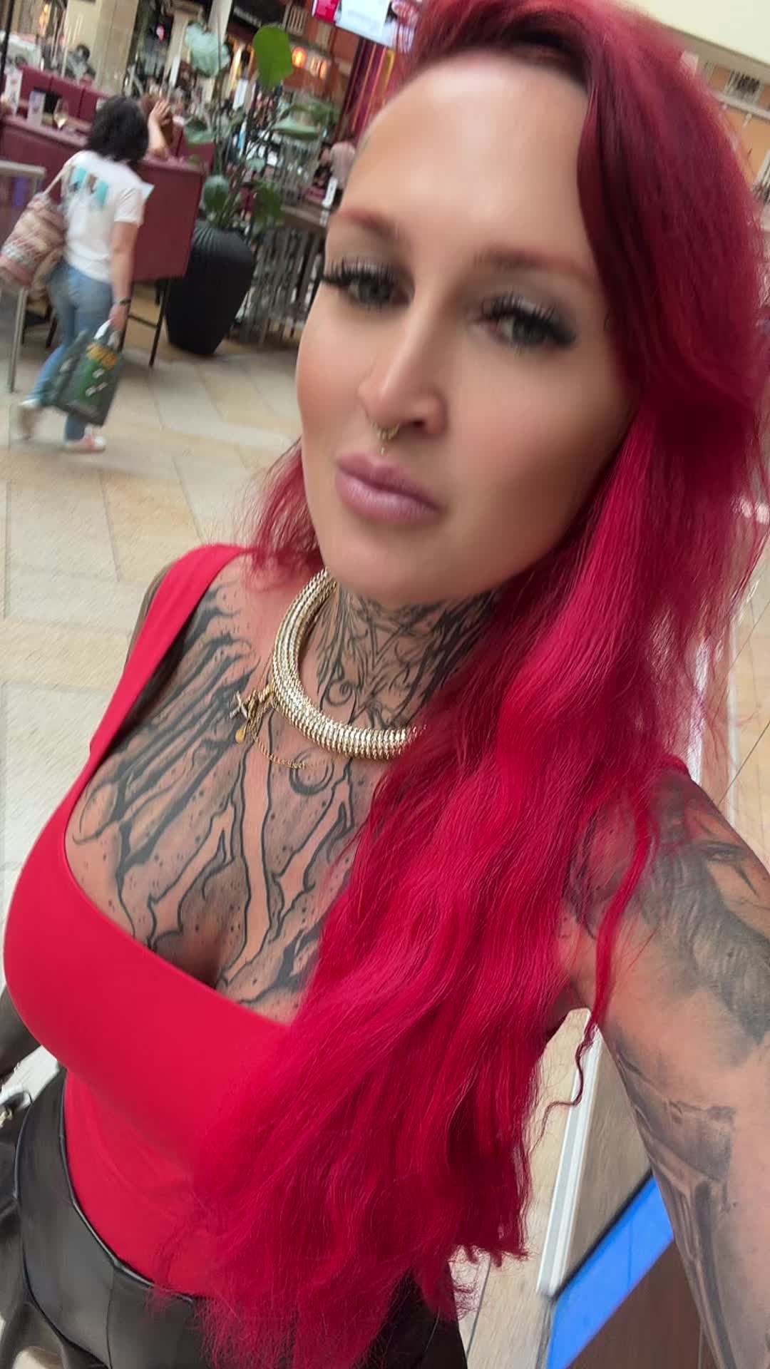 @Sheena Red