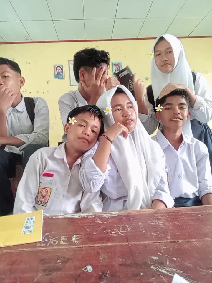 @Cinta_🦋