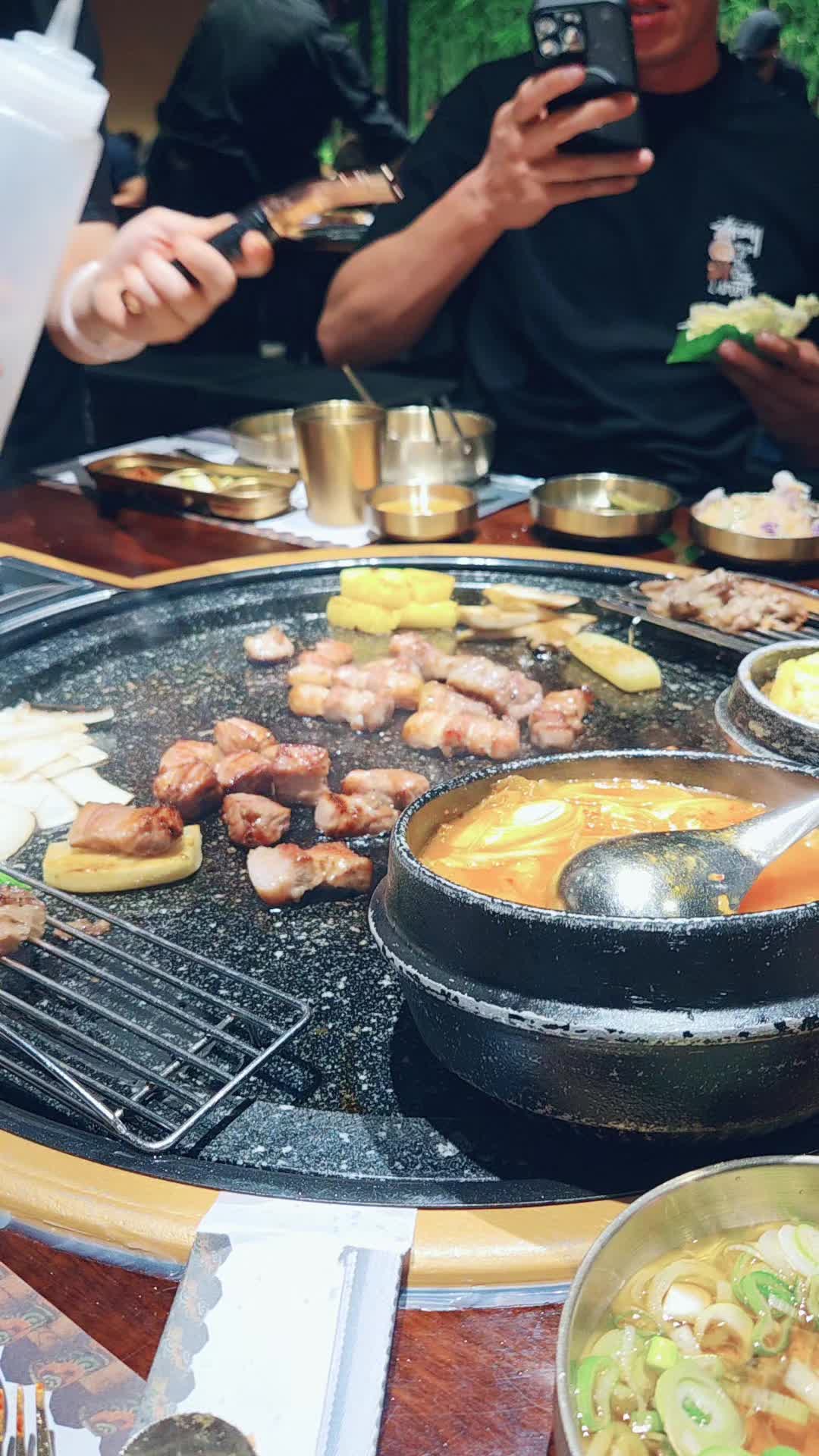 @Manda Panda