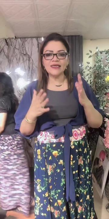 @RESHMA SALON DE BEAUTE