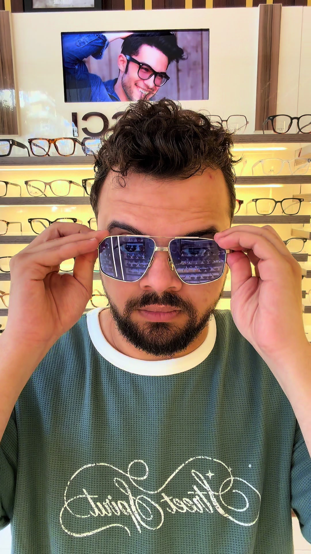 @Elomda Optics/العمدة للنظارات