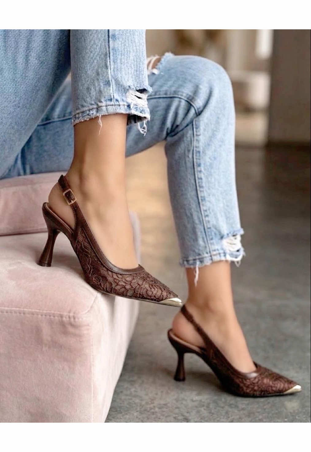 @VOGUES SOLES:HEELS IN LAGOS