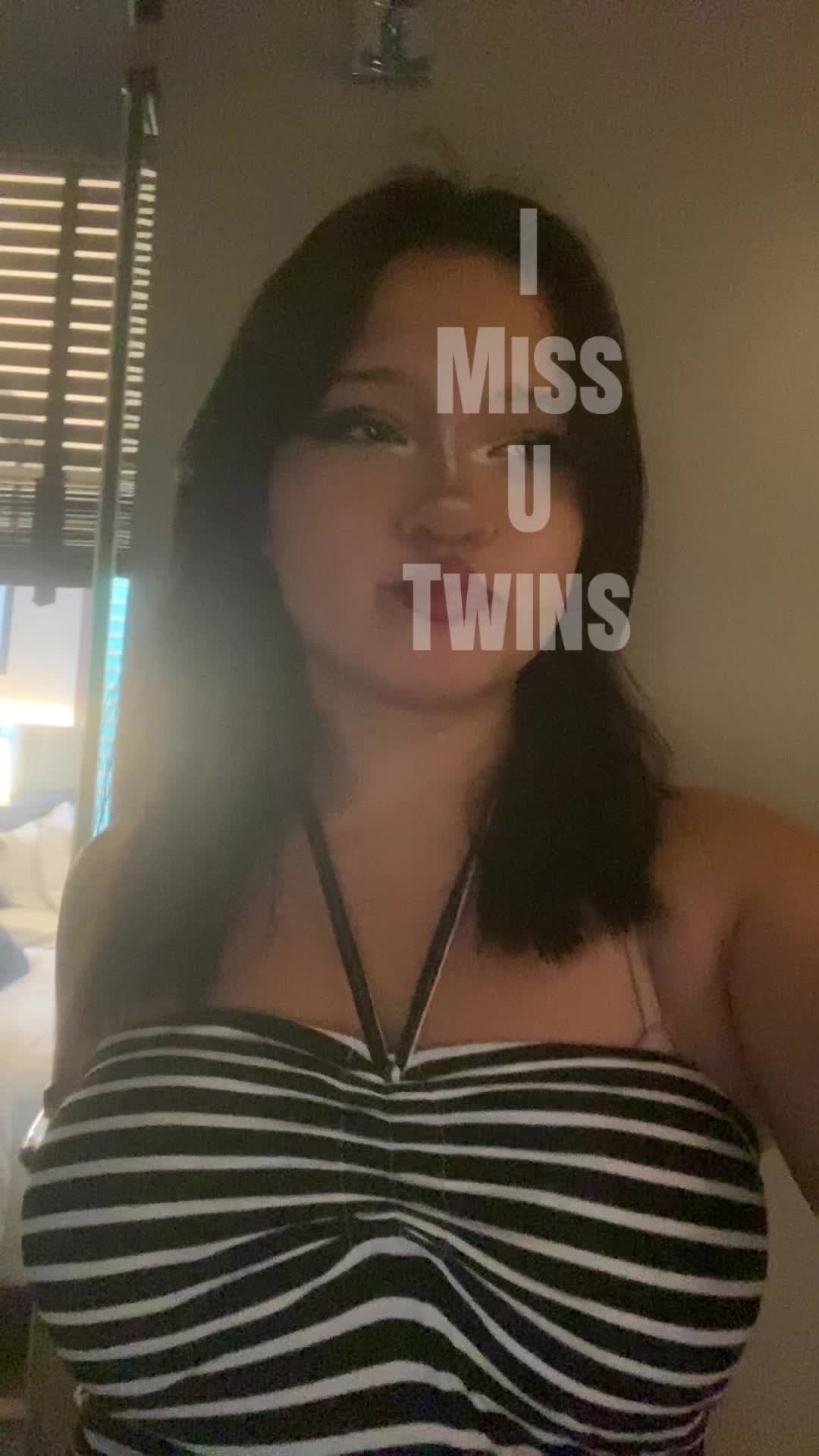 @wlw๐
