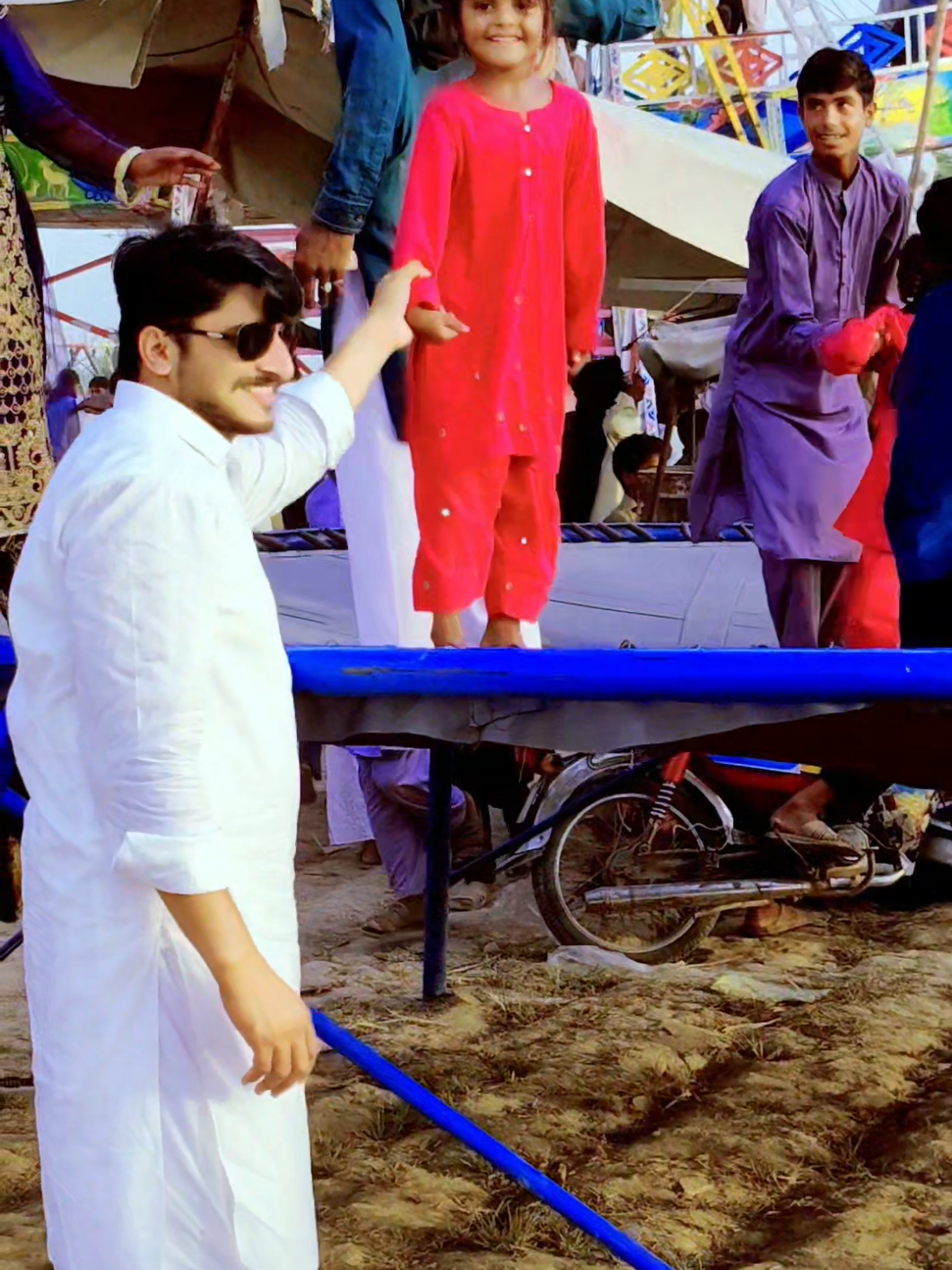 @Ilyas Bhandara