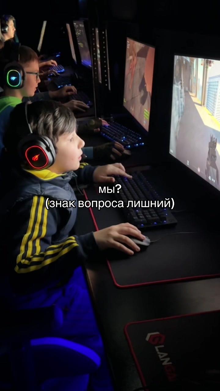 @???