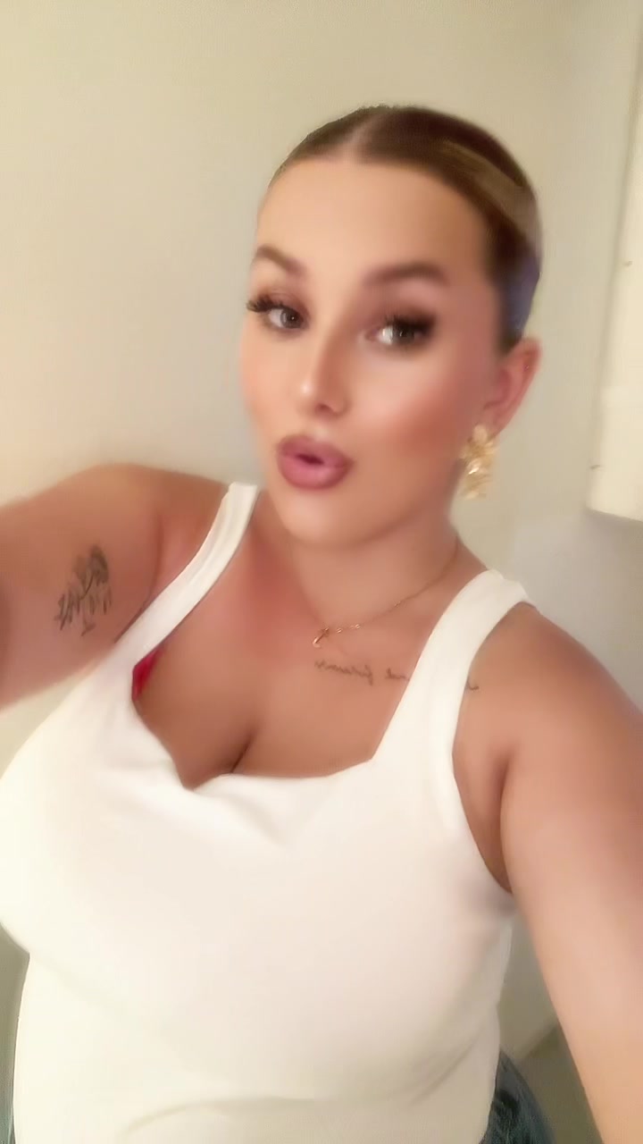 @Julia🦭