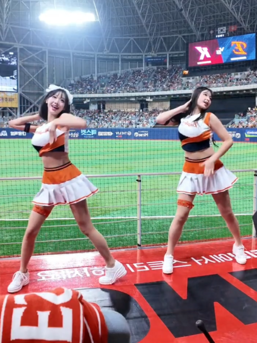 @오늘의연예뉴스