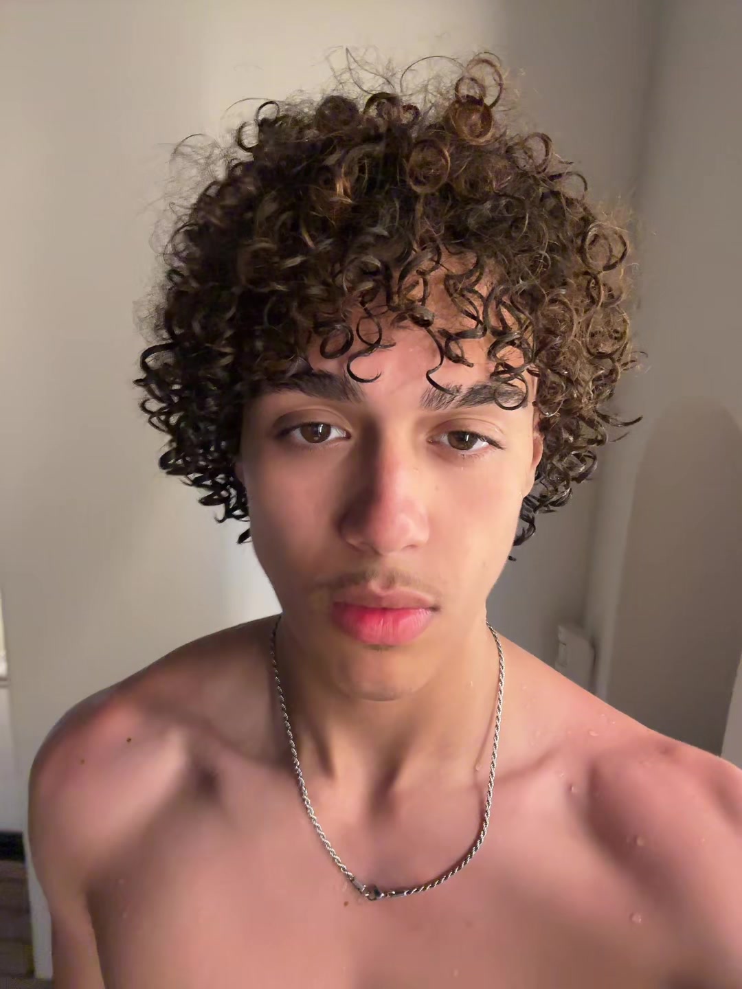 @Allo🏄🏽♂️