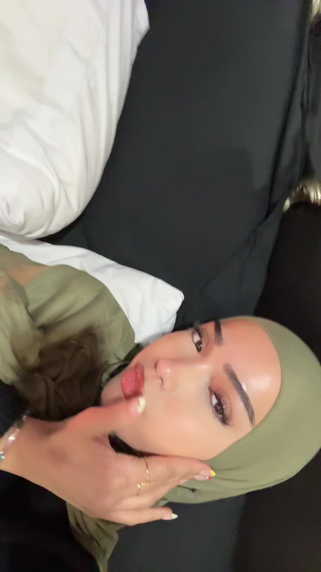 @لارا