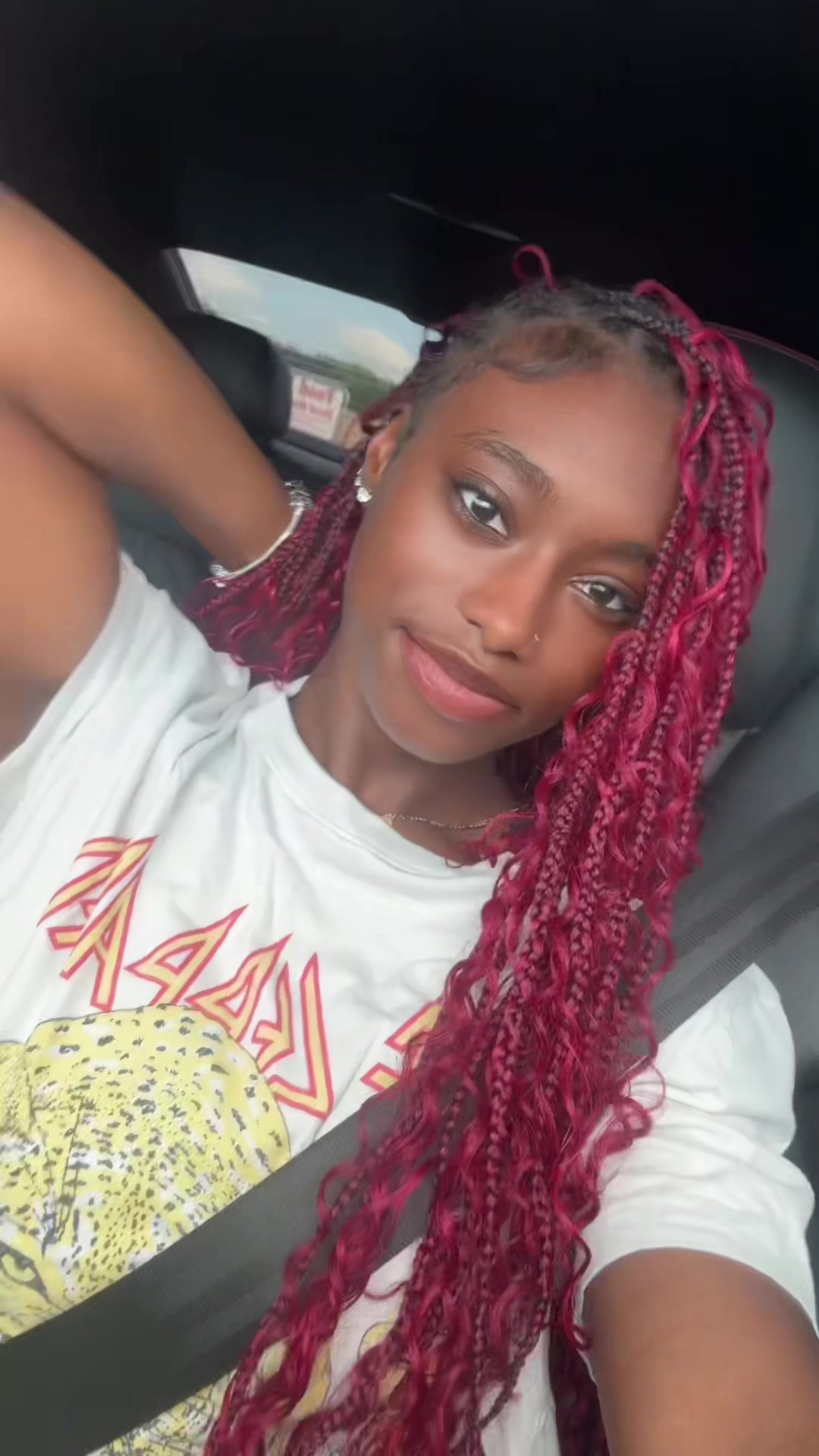 @prettylittlelibra