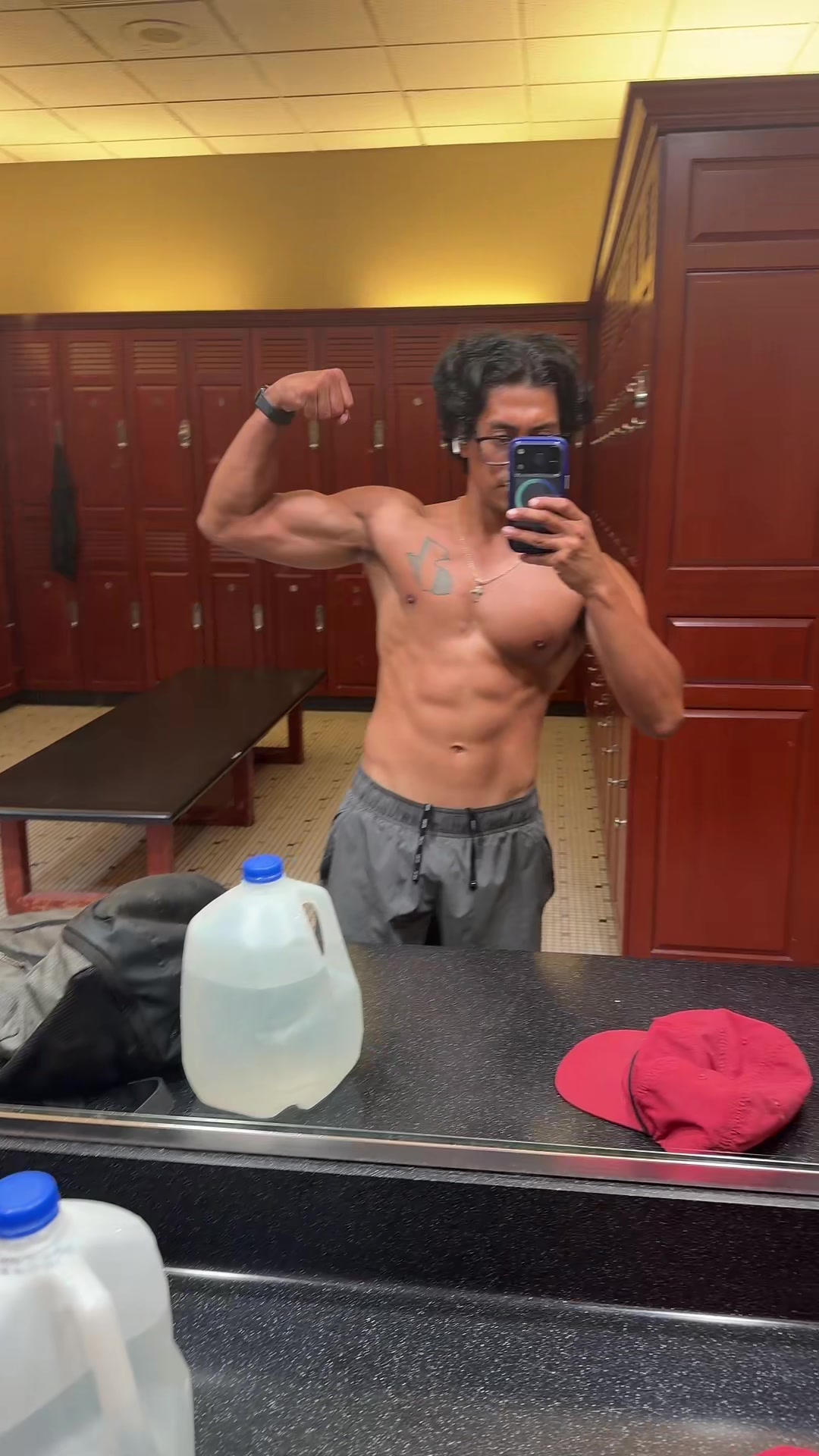 @user312000132
