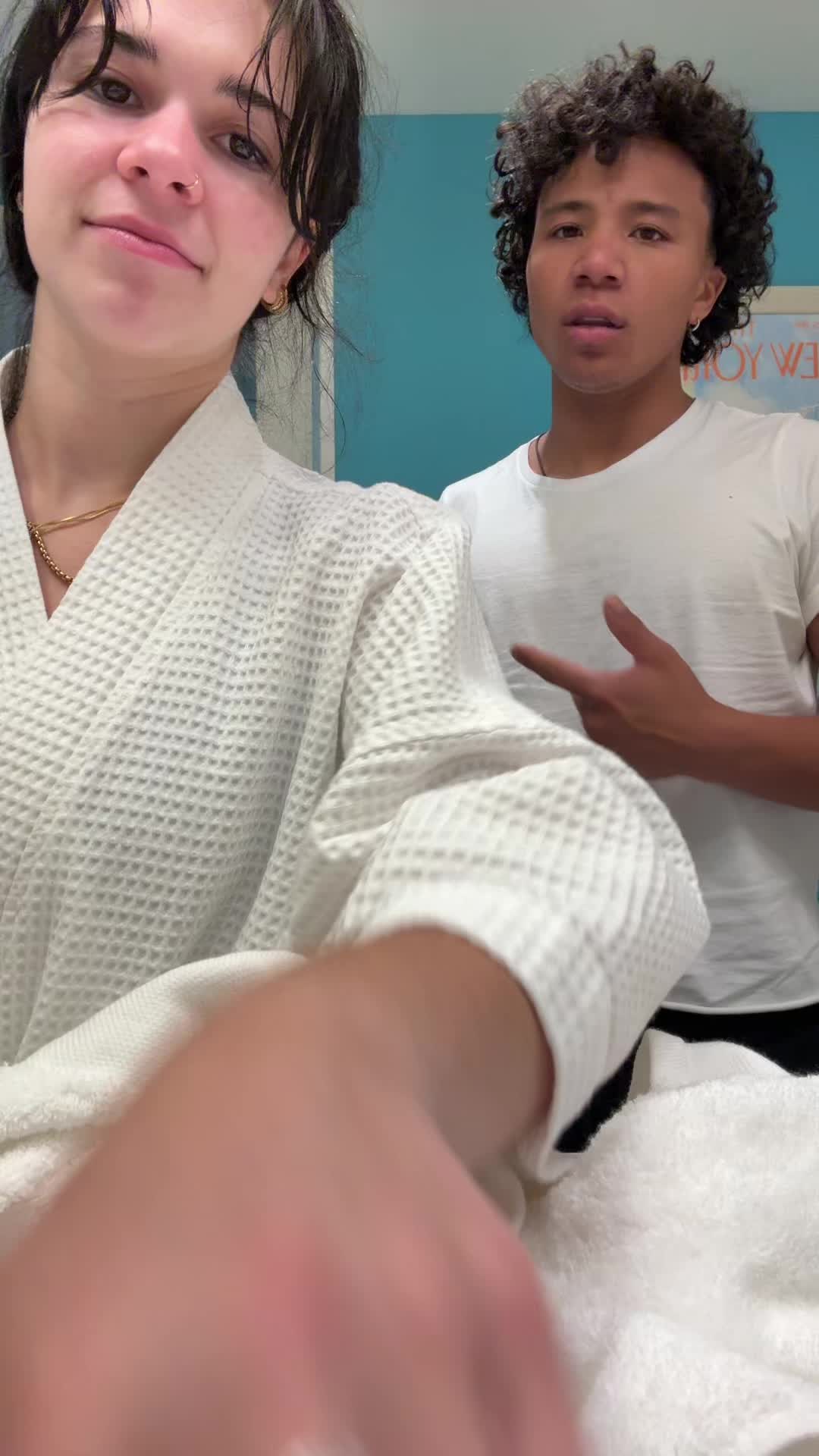 @Bellaaaa