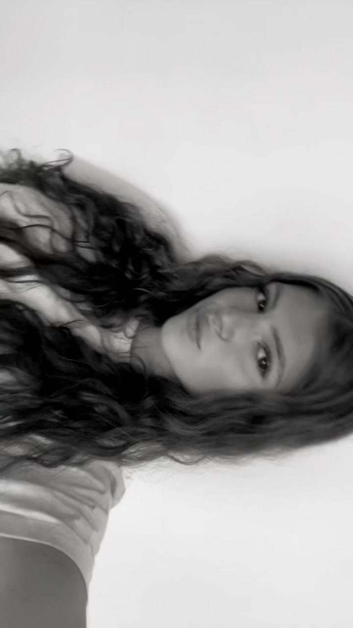 @llis.aaa