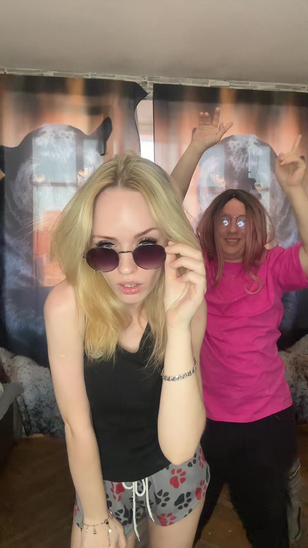 @𝕓𝕦𝕤𝕚𝕟𝕜𝕒👑