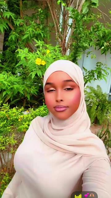 @Ladan jamac•🦋🕊️