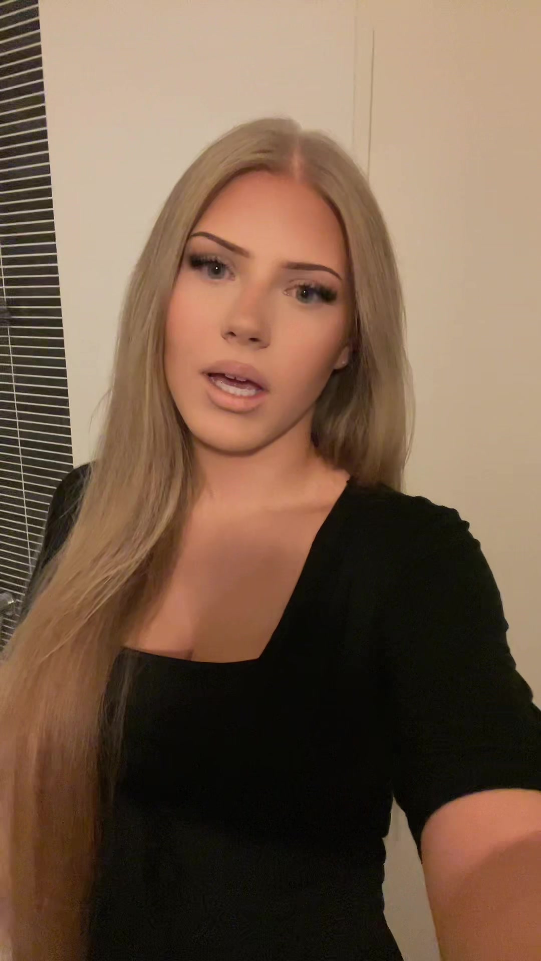 @mia