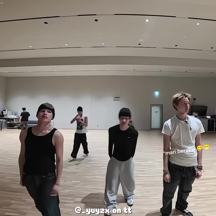@–_–