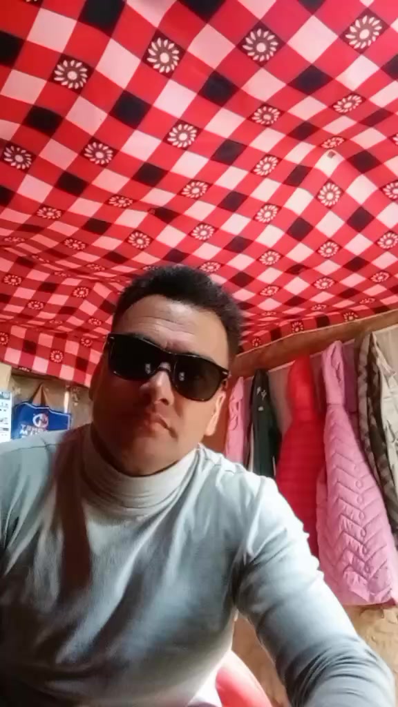 @अम्मर गोर्खाली