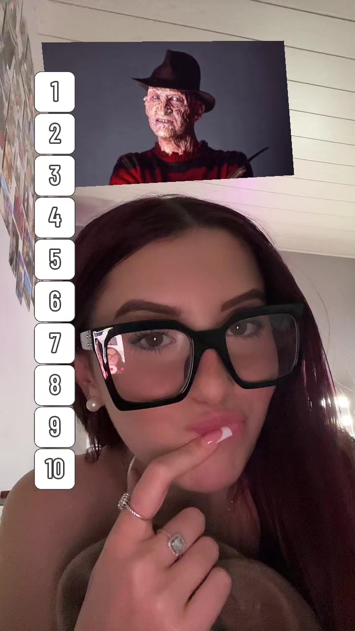 @Leaaa