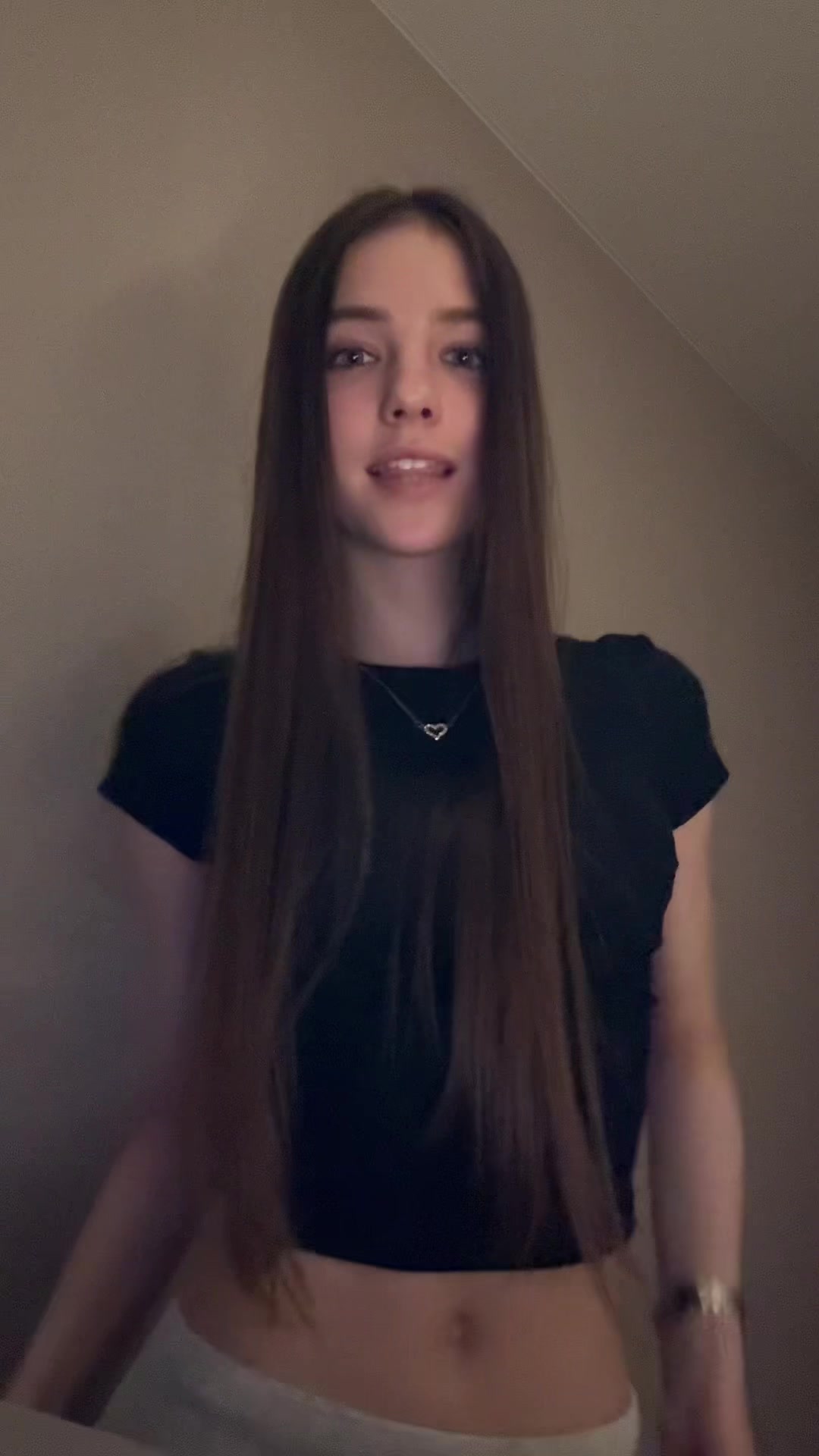 @akywelg