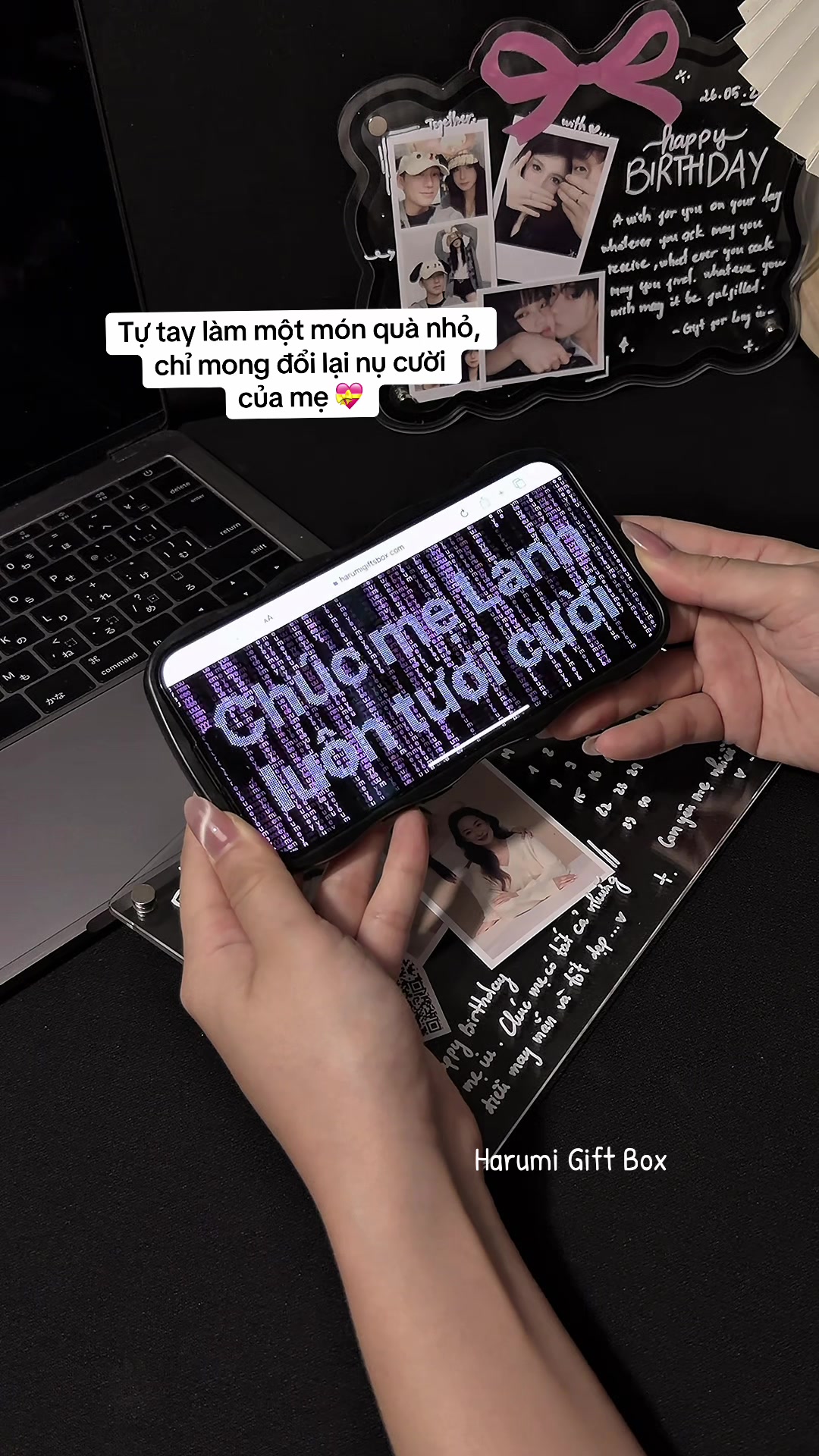 @Qu&agrave; G&igrave; Cũng C&oacute;