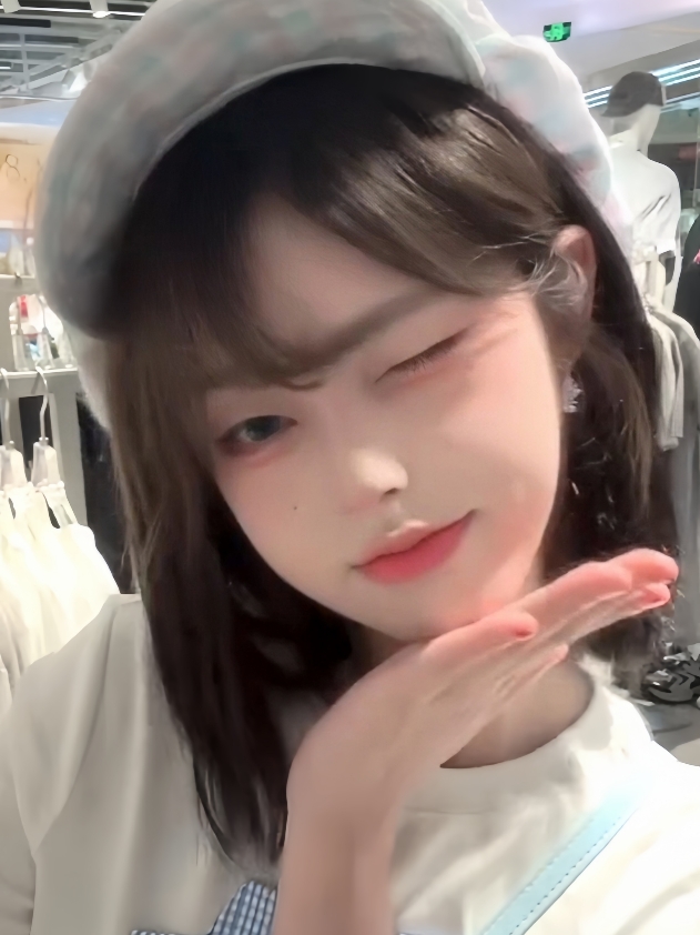 @𝐗𝐢𝐞🐰