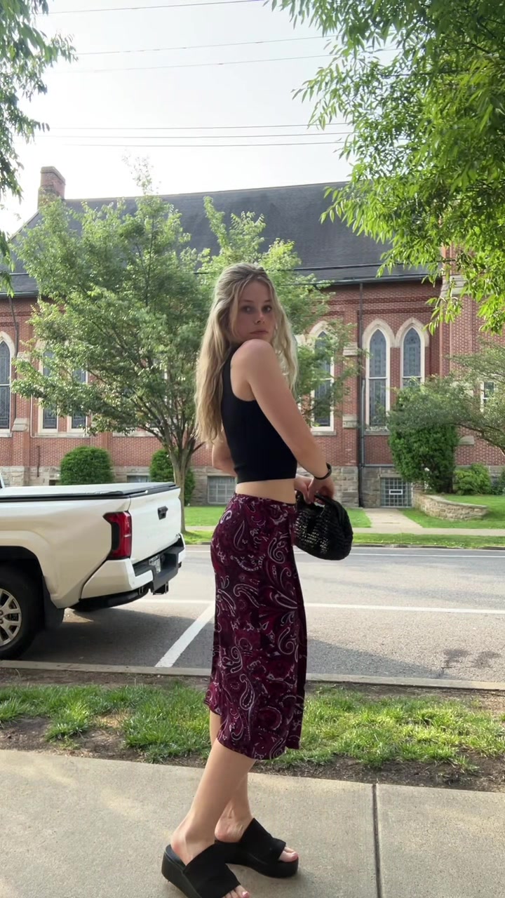 @Moesoverbros